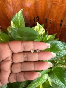 Diamond lookalike Nosepins