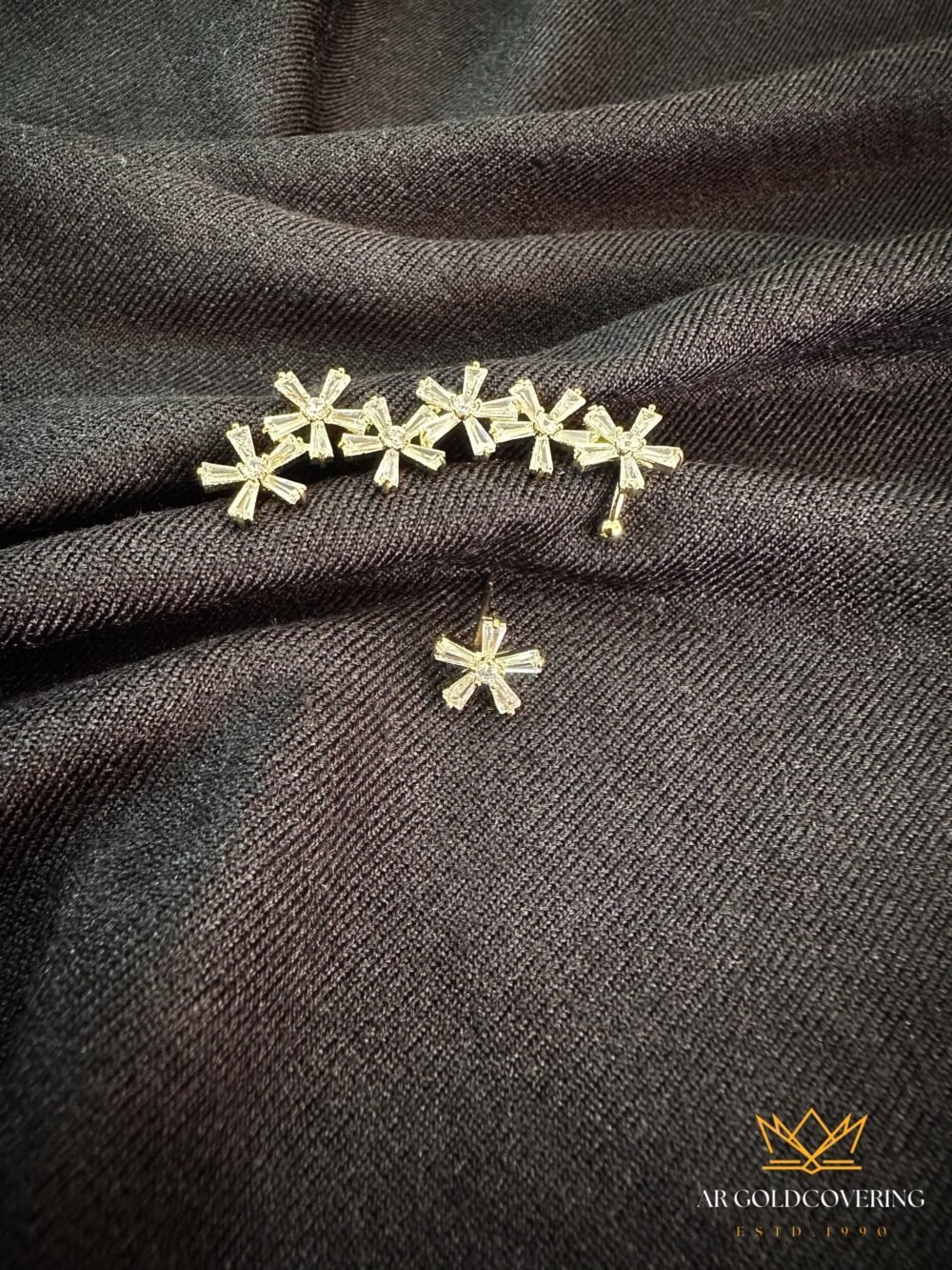 Gold plated ear cuffs with high quality AD stones (0086)