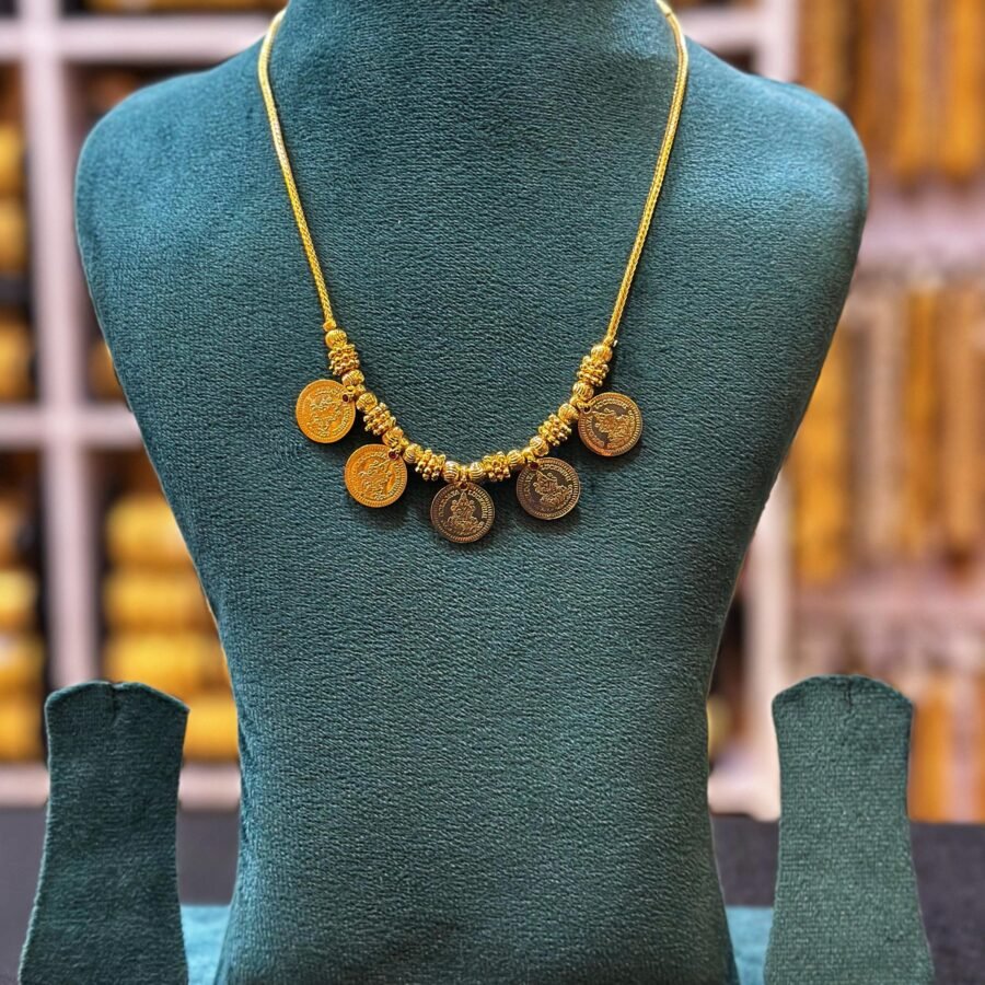 Gold plated 18inches necklace with Lekshmi kassu(0089)