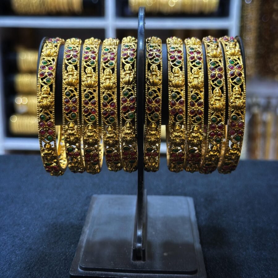 Antique finish Lekshmi bangles with multicoloured kemp stones(0010)