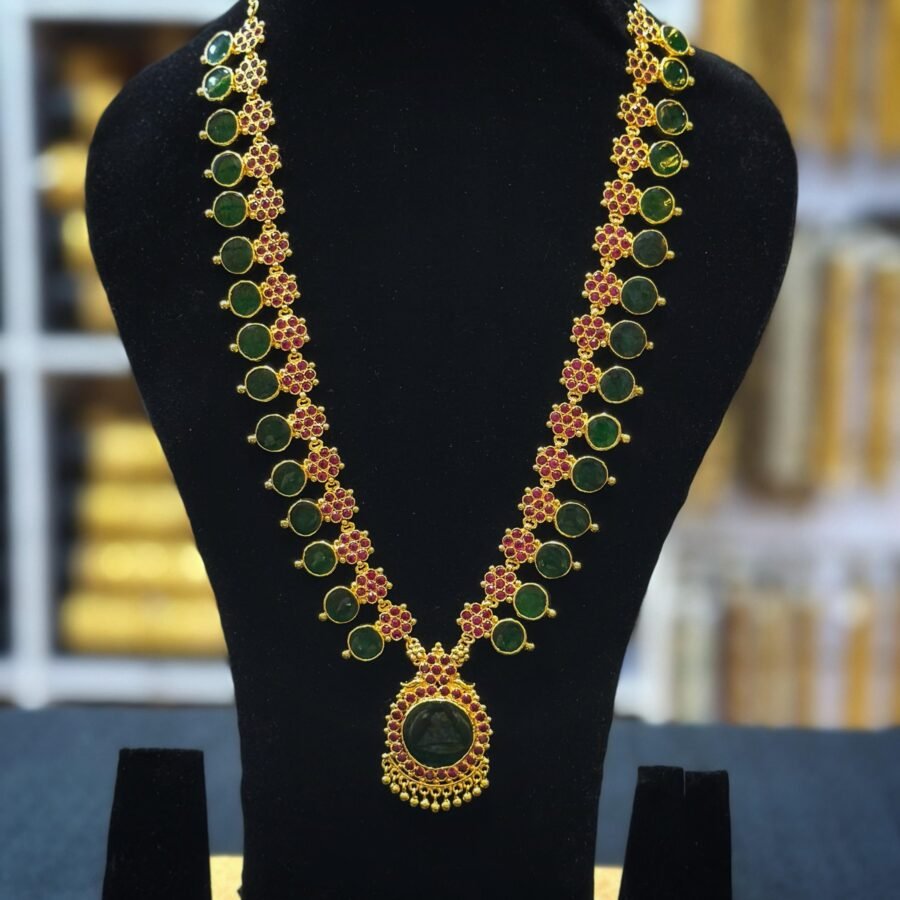 Gold plated round palakka necklace with special works(0013)
