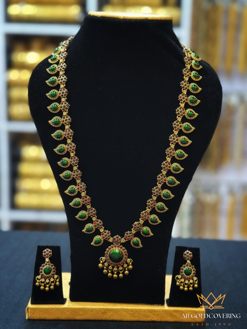Antique long enamel palakka with earrings(0023)