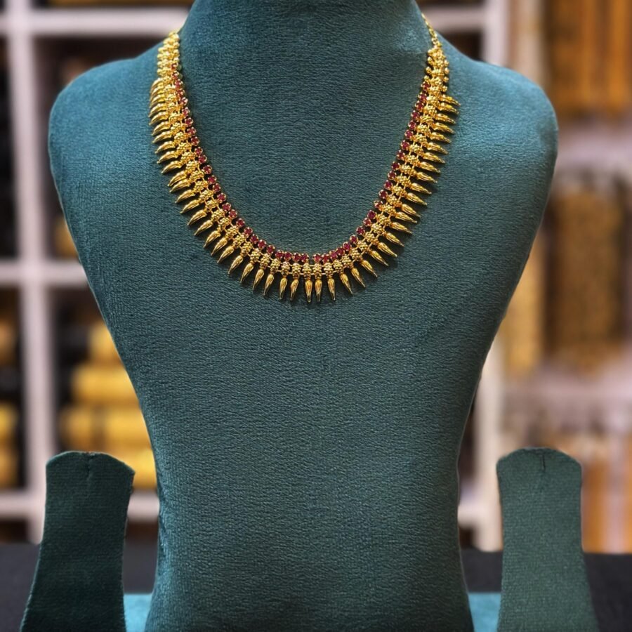 Gold plated mullamutta necklace with Ruby stones(0060)