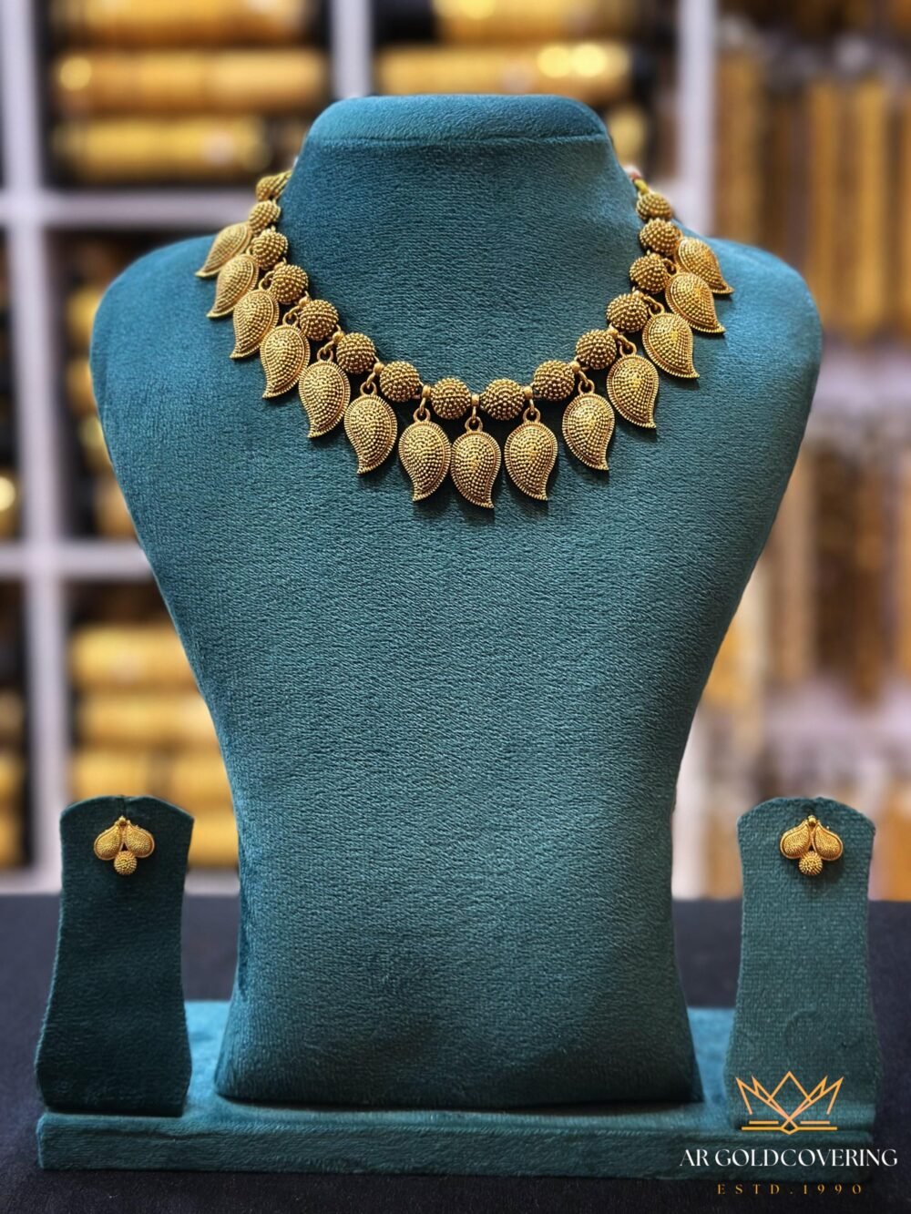Antique finish short mango necklace with earrings(0097)