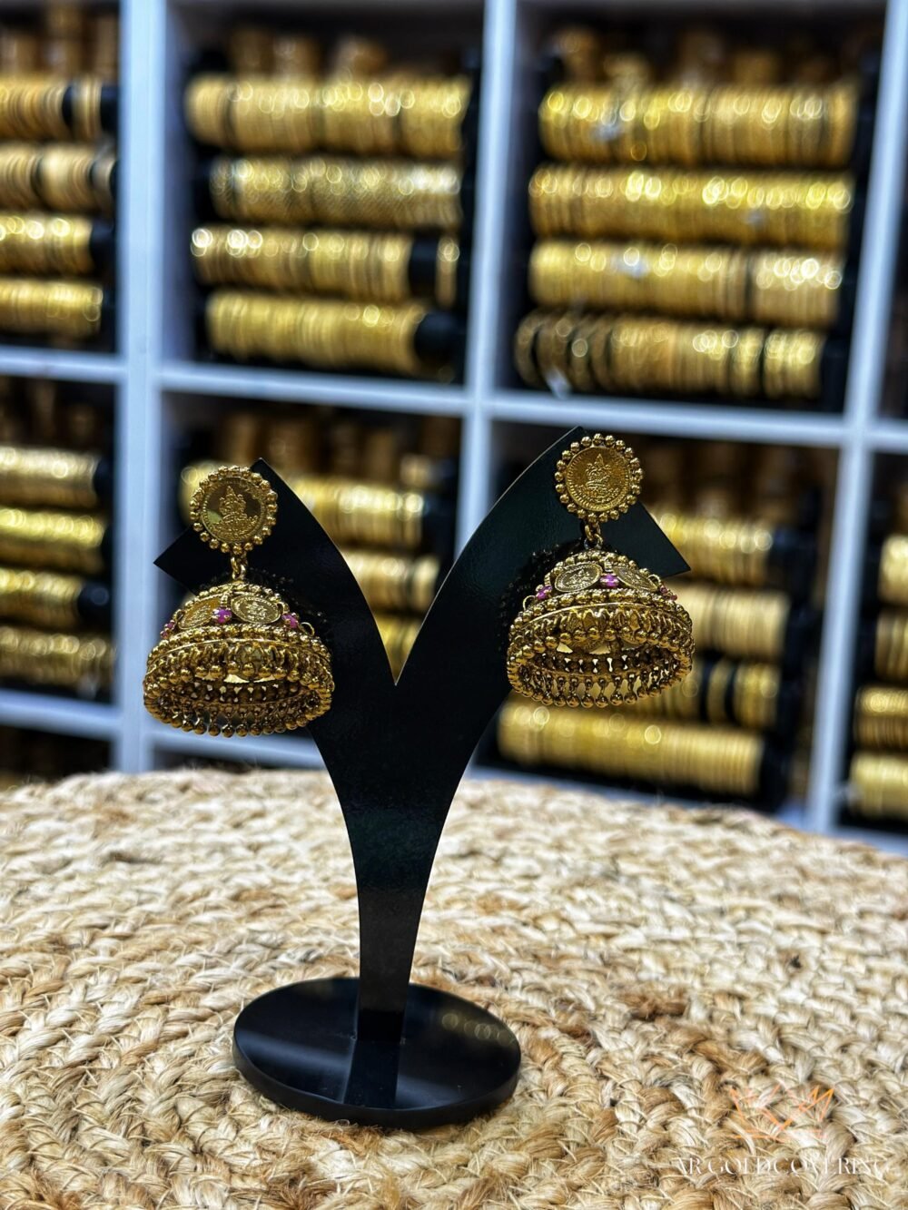 Gold plated Antique finish Lekshmi kassu jhumka with Ruby stones(00126)