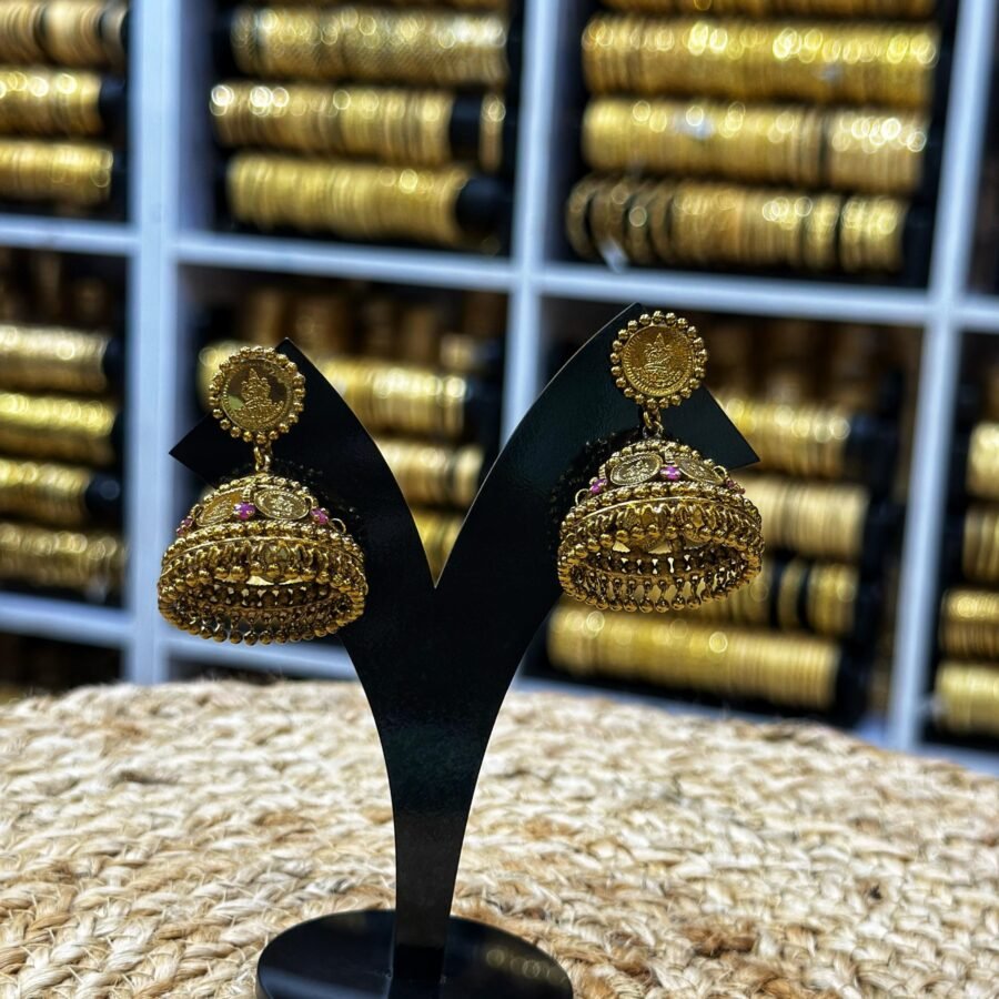Gold plated Antique finish Lekshmi kassu jhumka with Ruby stones(00126)
