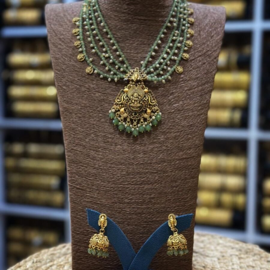 Antique finish 4 layers Lekshmi necklace (00168)