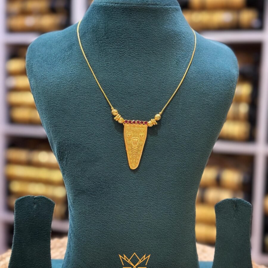 Gold plated 18inches nettipattam necklace (00253)