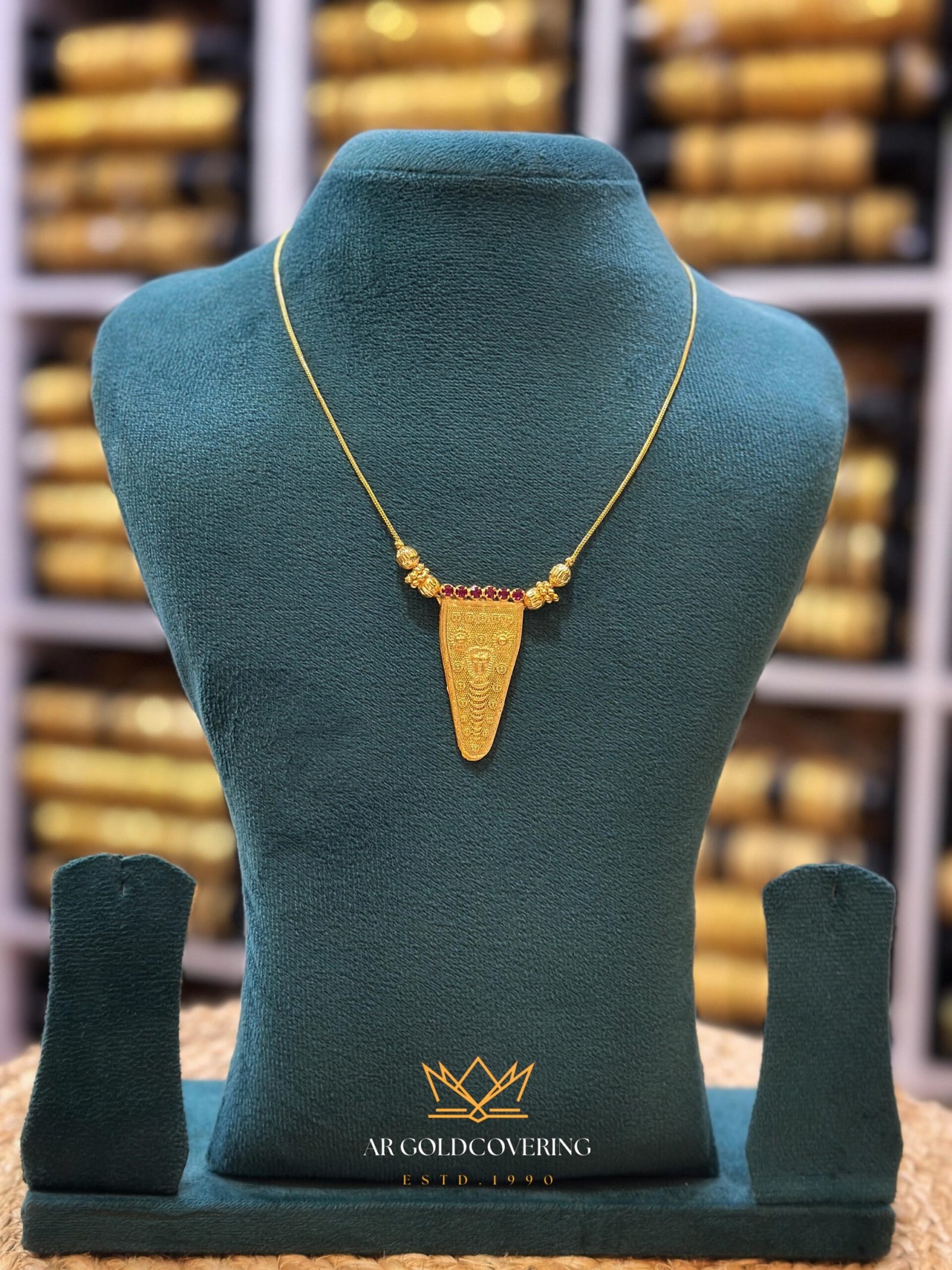 Gold plated 18inches nettipattam necklace (00253)