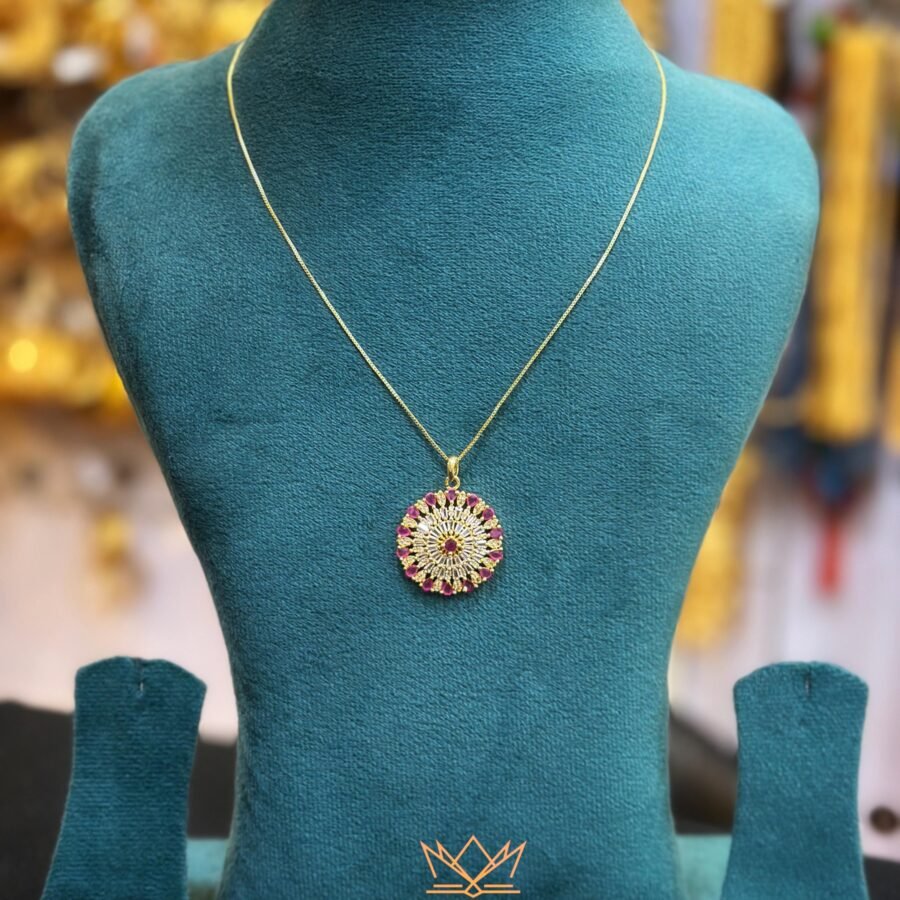 Gold plated Diamond lookalike pendant with 18inches box chain (00269)